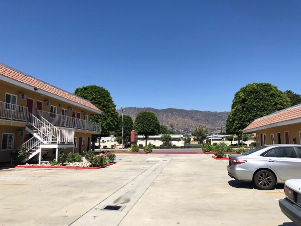 Glendora Motel image 4